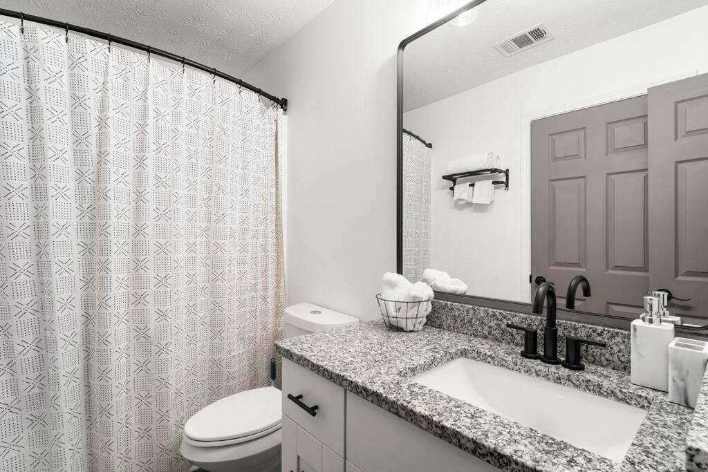 Modern 3Bd,2Ba Townhome Near Stadiums In Metro-Atl 亚特兰大 外观 照片
